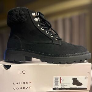 NIB Lauren Conrad Boots Size 9